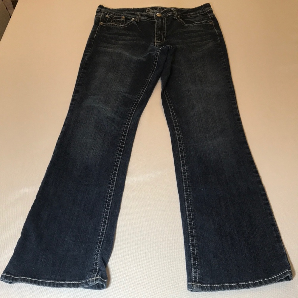 Royal premium boot cup jeans.